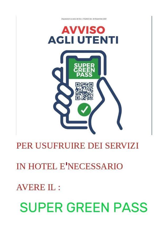 Hotel La Milanese Pietra Ligure Exterior photo